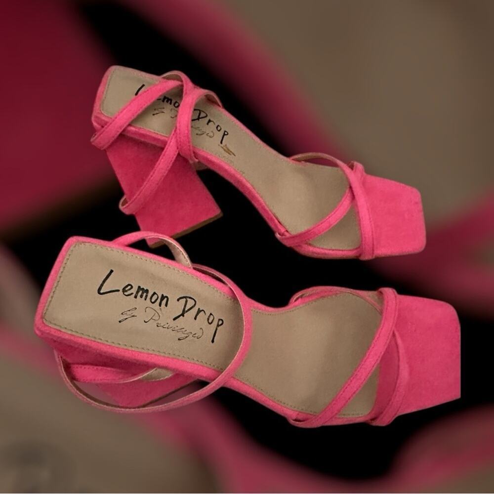 Privileged Pink Hadley Block Heels Size 7.5